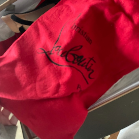 CHRISTIAN LOUBOUTIN 
MARLENALTA 150 VEAUVELOURS - Picture 3 of 6